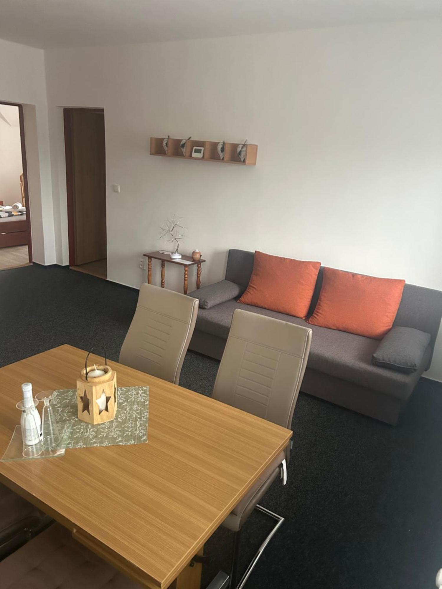 Apartman Krkovicka Mikulasovice Exterior foto